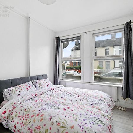 Cosy Tottenham Apartment Sleeps 4 Londres Exterior foto